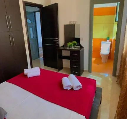O-cyaneaalb Appartement *