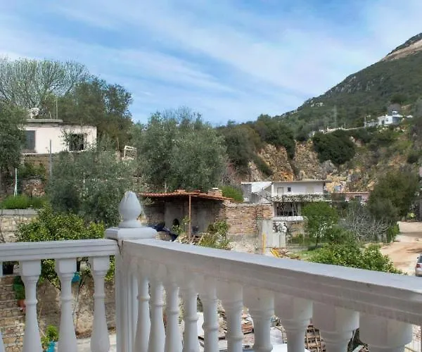 O-cyaneaalb Apartment *