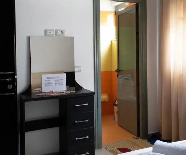 Apartment O-cyaneaalb