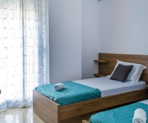 O-cyaneaalb Apartment