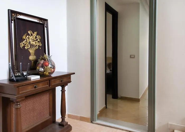 O-cyaneaalb Apartment *